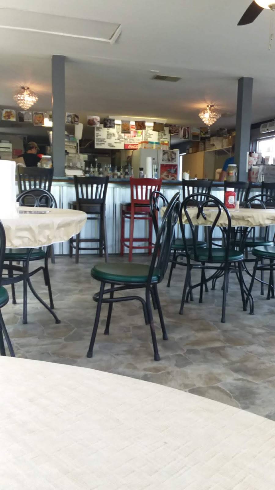 Juliannos | restaurant | 2333 W Markland Ave, Kokomo, IN 46901, USA | 7654560804 OR +1 765-456-0804