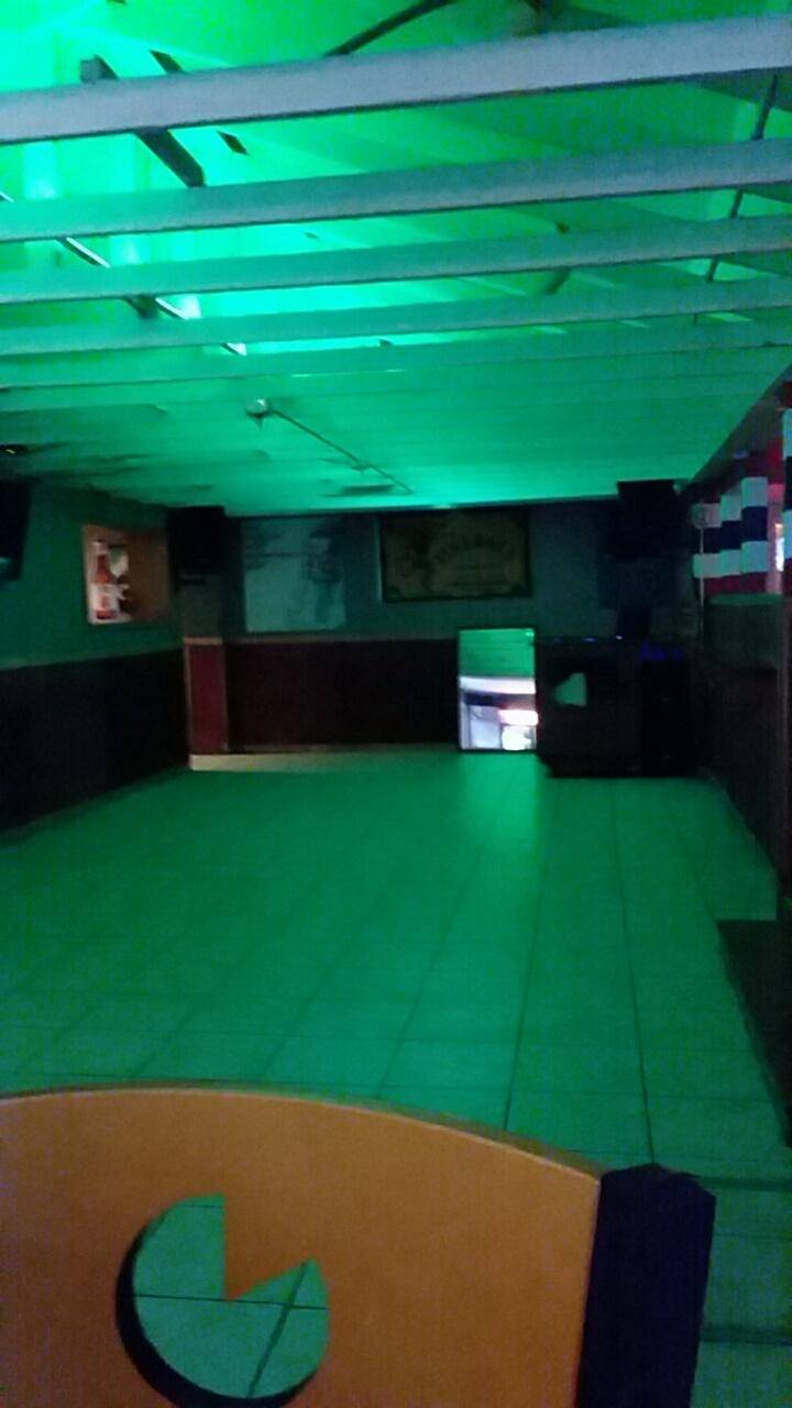 Penalty Box Bar & Grill | restaurant | 1419 4th St, Charleston, IL 61920, USA | 2175084192 OR +1 217-508-4192