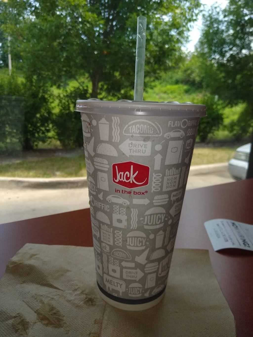 Jack in the Box | restaurant | 302 State Hwy 47, Troy, MO 63379, USA | 6365282802 OR +1 636-528-2802
