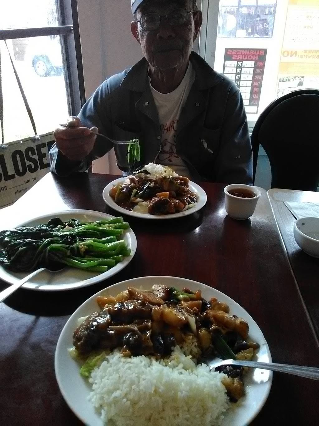 G & L Bakery & Restaurant | restaurant | 198 Leland Ave, San Francisco, CA 94134, USA | 4152396283 OR +1 415-239-6283