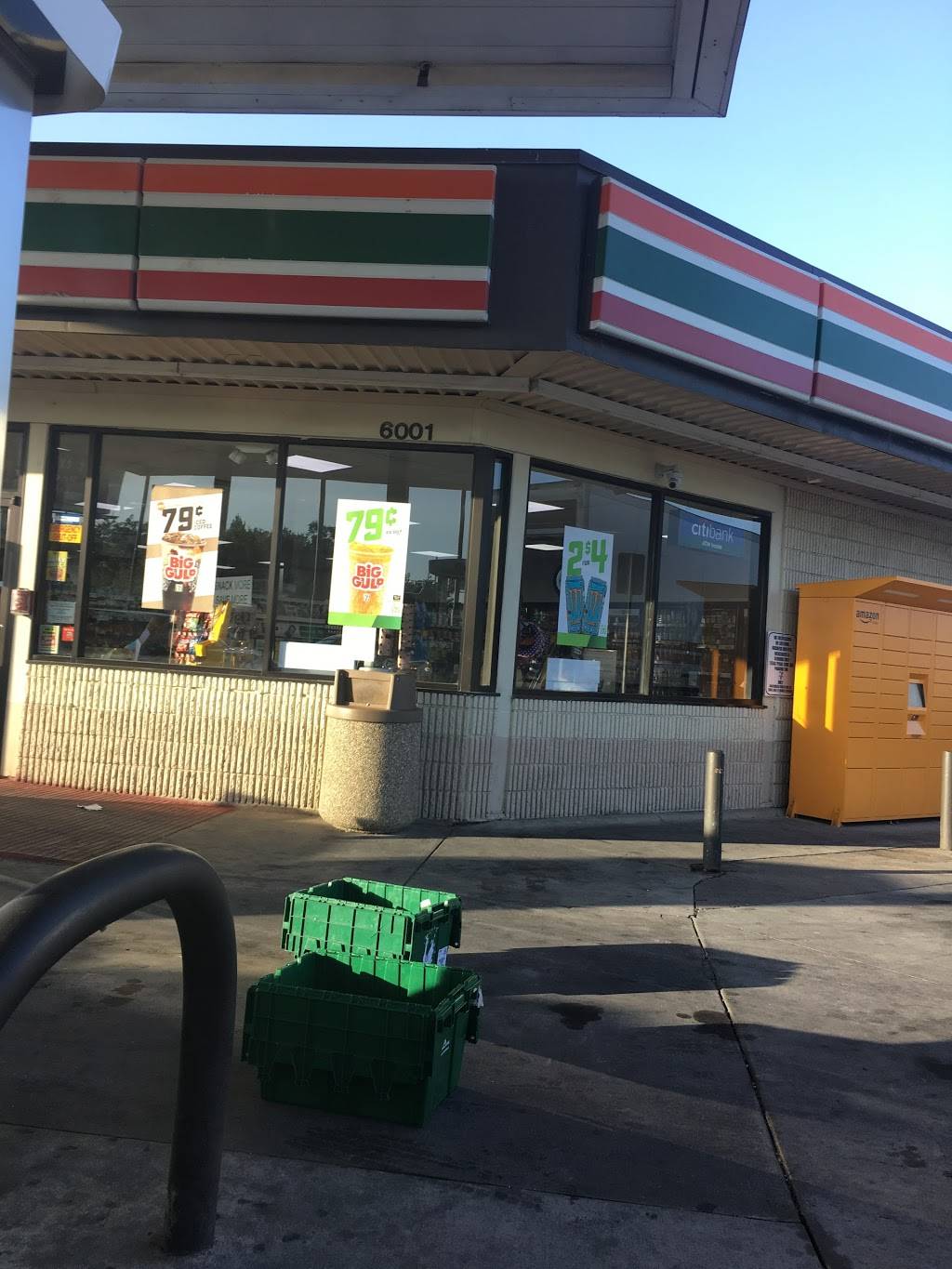 7-Eleven | bakery | 6001 Airport Fwy, Haltom City, TX 76117, USA | 6826471228 OR +1 682-647-1228