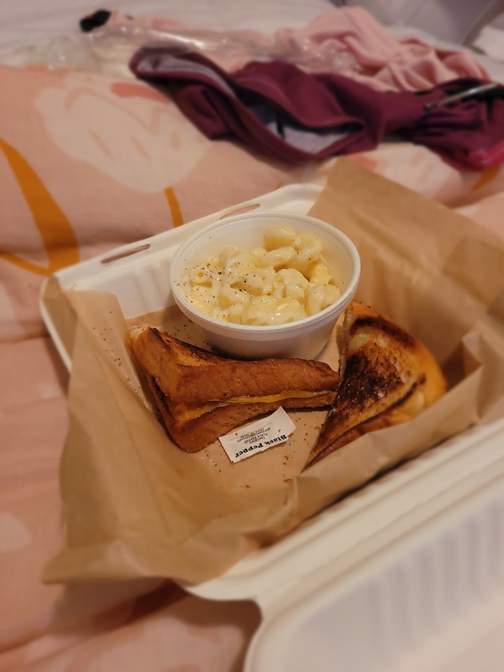 Iron & Ale Bistro | restaurant | 3405 Candlers Mountain Rd, Lynchburg, VA 24502, USA | 4344550230 OR +1 434-455-0230