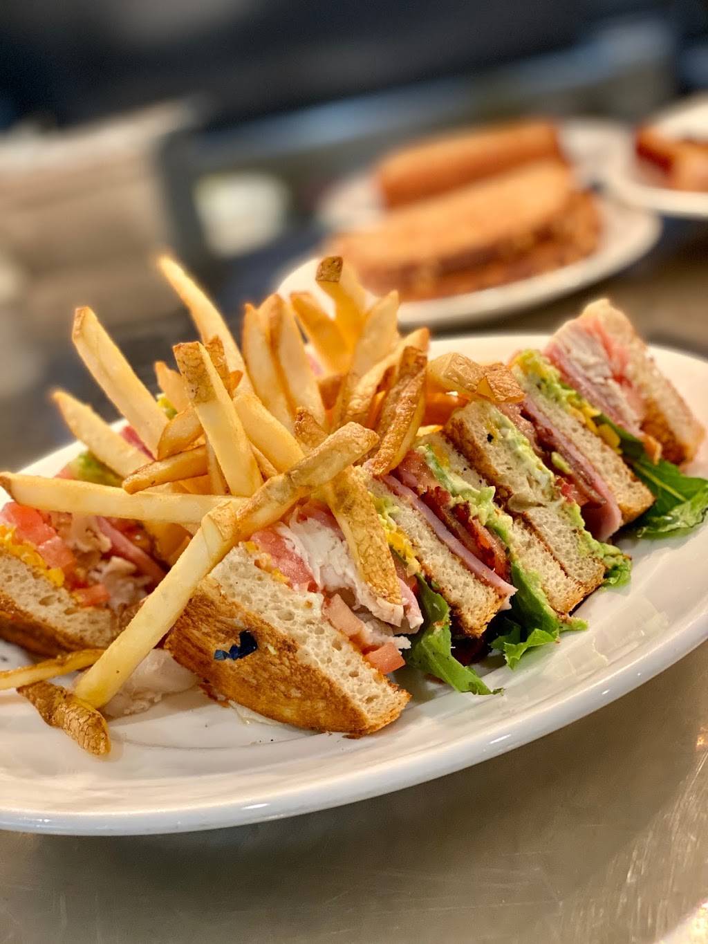 Yolk - Lincoln Park | cafe | 1504 N Fremont St Suite A, Chicago, IL 60642, USA | 7733823448 OR +1 773-382-3448