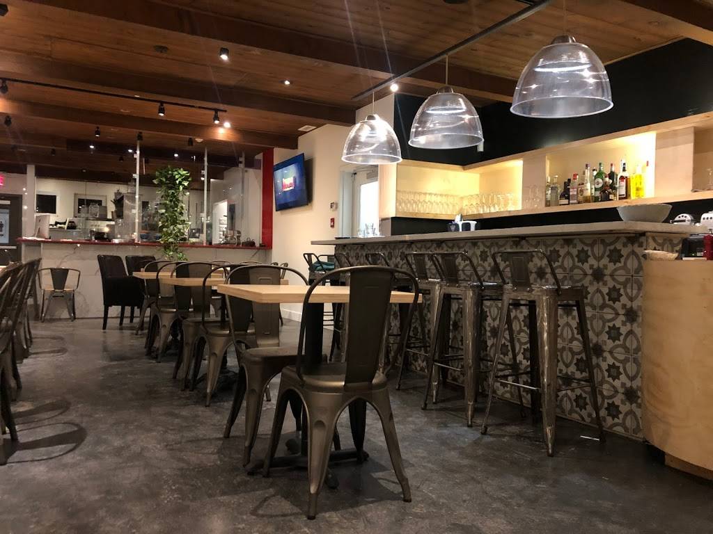 Octave apéro caffè | restaurant | 228 Rue Principale suite 101, Saint-Sauveur, QC J0R 1R0, Canada | 4505000501 OR +1 450-500-0501