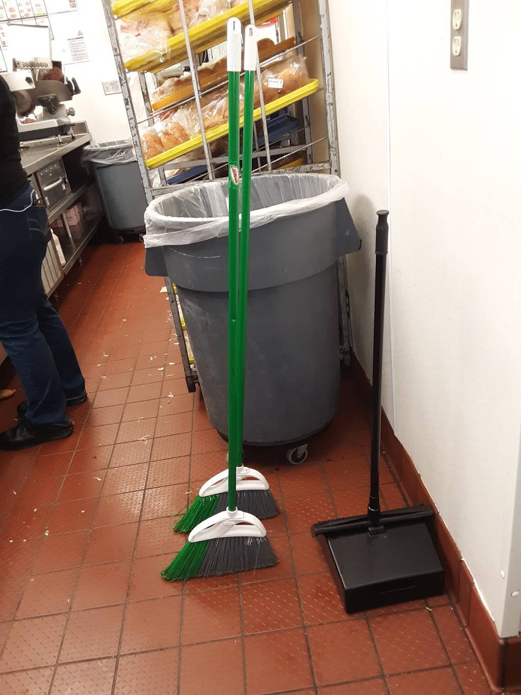 Arbys | meal takeaway | 706 11th St SW, Spencer, IA 51301, USA | 7122624960 OR +1 712-262-4960