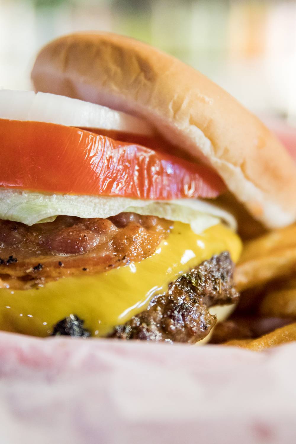 Red N Debs Bar & Grill | restaurant | 60 E Mineral St, Platteville, WI 53818, USA | 6083489149 OR +1 608-348-9149