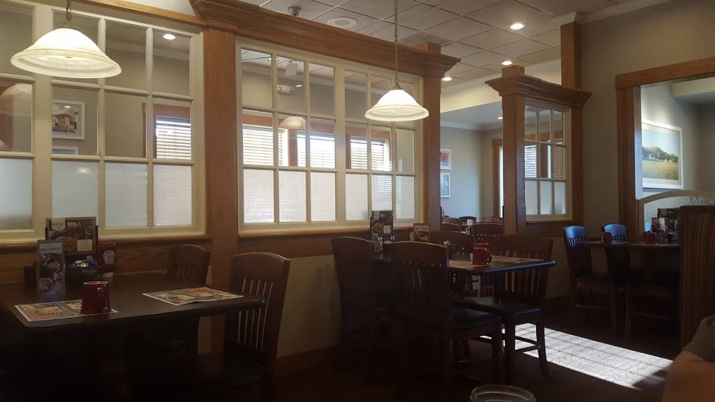 Bob Evans | restaurant | 175 Howe Ave, Cuyahoga Falls, OH 44221, USA | 3309283880 OR +1 330-928-3880