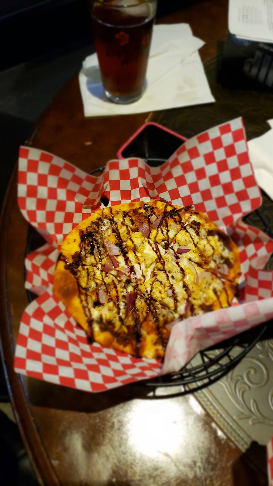 The Casual Pint Oakley Station | restaurant | 3200 Vandercar Way, Cincinnati, OH 45209, USA | 5133512264 OR +1 513-351-2264