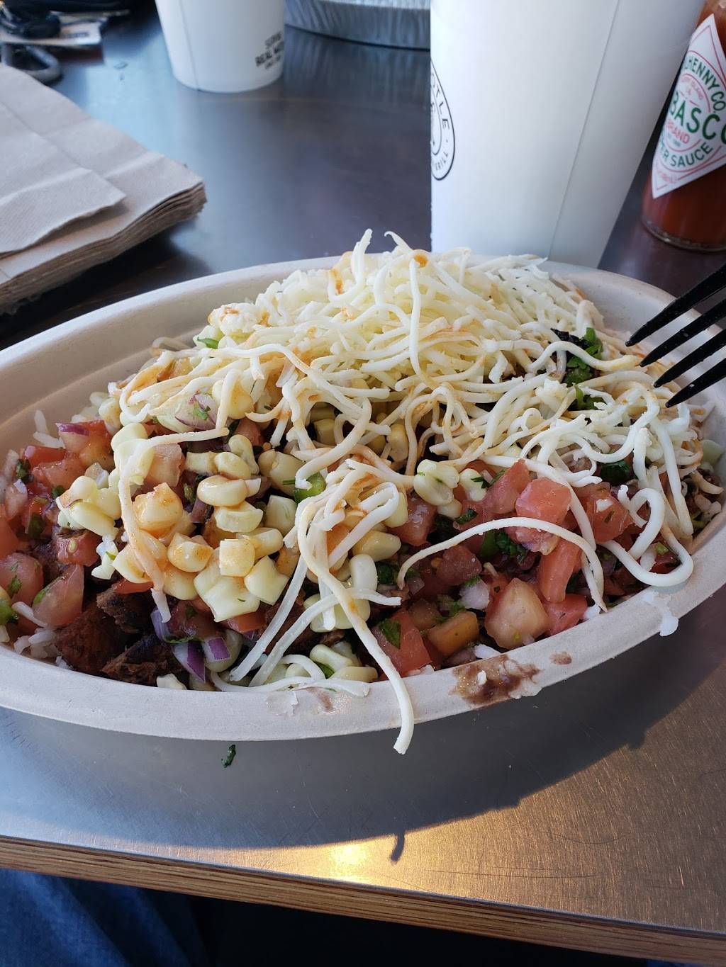 Chipotle Mexican Grill | restaurant | 2940 Cropsey Ave, Brooklyn, NY 11214, USA | 7182660380 OR +1 718-266-0380