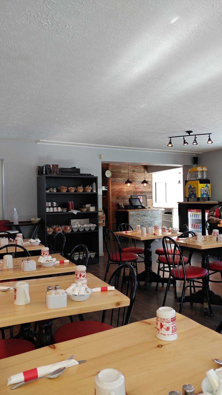 Resto St-Denis Poulet Pizza | restaurant | 1730 222 Rte, Saint-Denis-de-Brompton, QC J0B 2P0, Canada | 8198462525 OR +1 819-846-2525