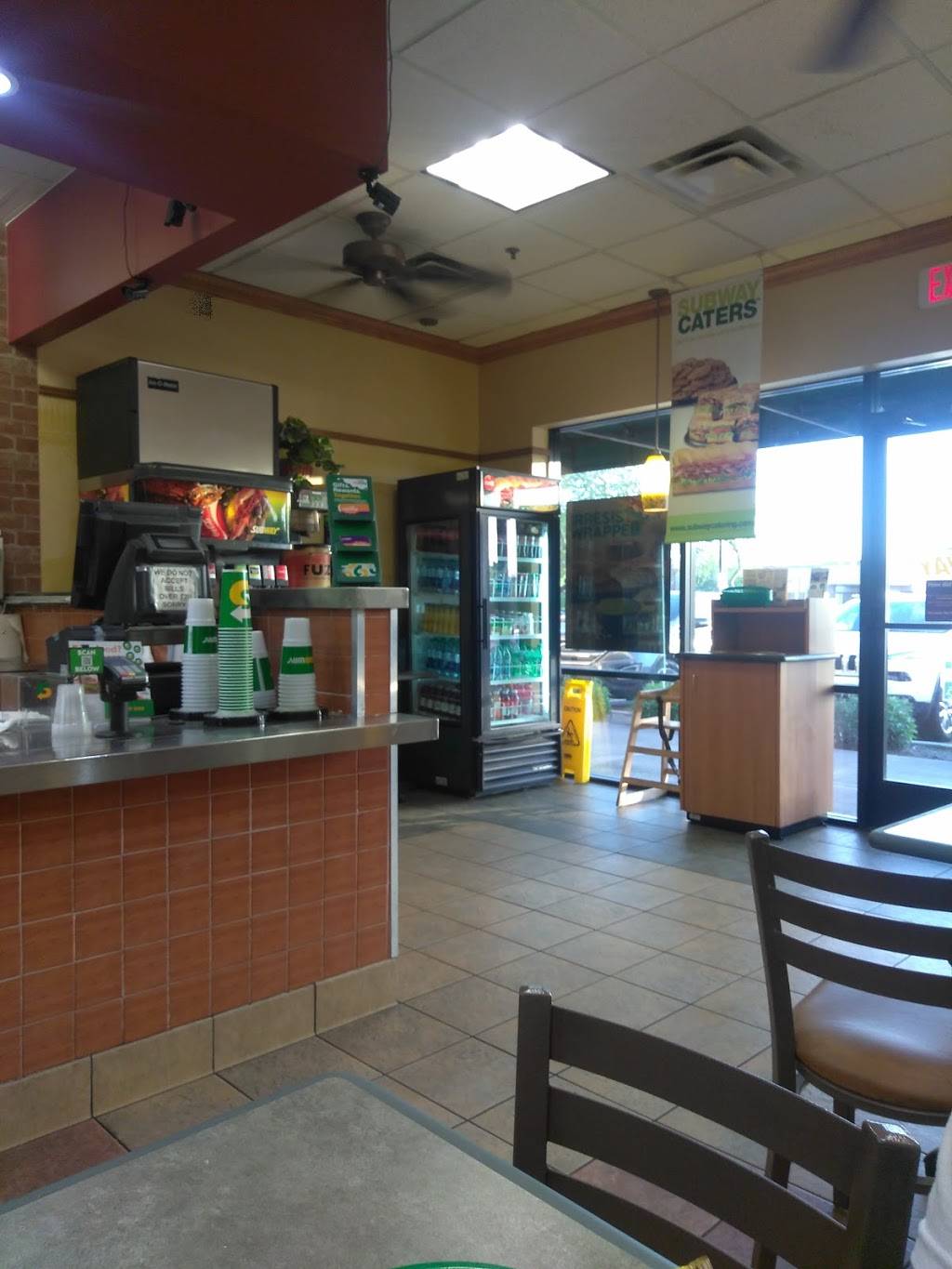 Subway | restaurant | Safeway Plaza, 5830 W Thunderbird Rd Suite B 2, Glendale, AZ 85306, USA | 6029424219 OR +1 602-942-4219