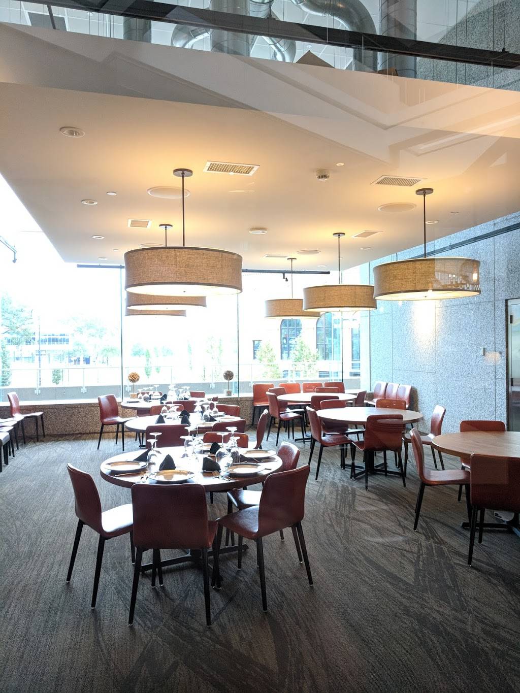 The Chop House - Toledo | restaurant | 300 N Summit St #140, Toledo, OH 43604, USA | 4197206000 OR +1 419-720-6000