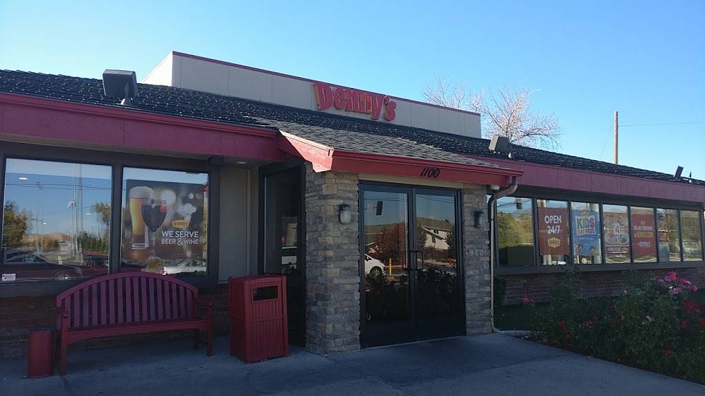 Dennys | restaurant | 1100 E Plumb Lane, Reno, NV 89502, USA | 7758292900 OR +1 775-829-2900