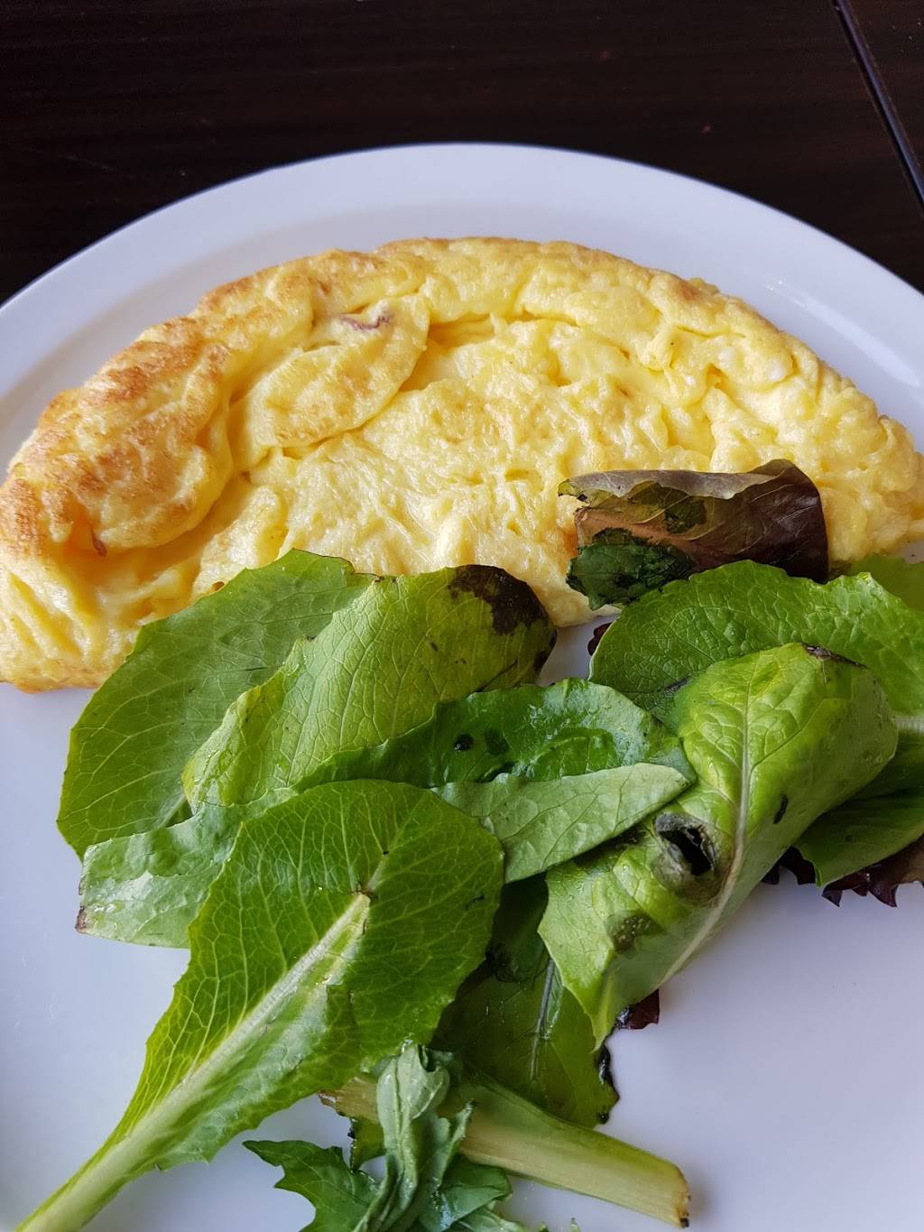 Mamas Secret Bakery & Cafe | bakery | 8314 W 3rd St, Los Angeles, CA 90048, USA | 3234243482 OR +1 323-424-3482