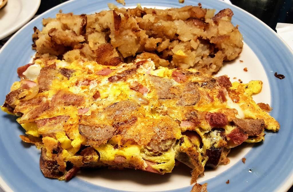 Majestic Diner | restaurant | 498 Old Country Rd, Westbury, NY 11590, USA | 5169976010 OR +1 516-997-6010