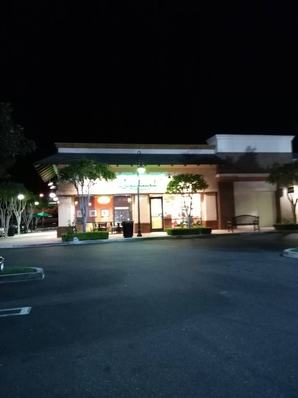 Subway | restaurant | 6120 Telegraph Rd, Ventura, CA 93003, USA | 8056582891 OR +1 805-658-2891