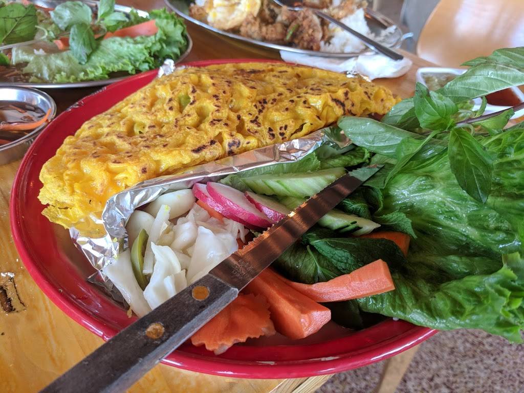 LETS PHO | restaurant | 4344 A Woodman Ave, Sherman Oaks, CA 91423, USA | 8188495901 OR +1 818-849-5901