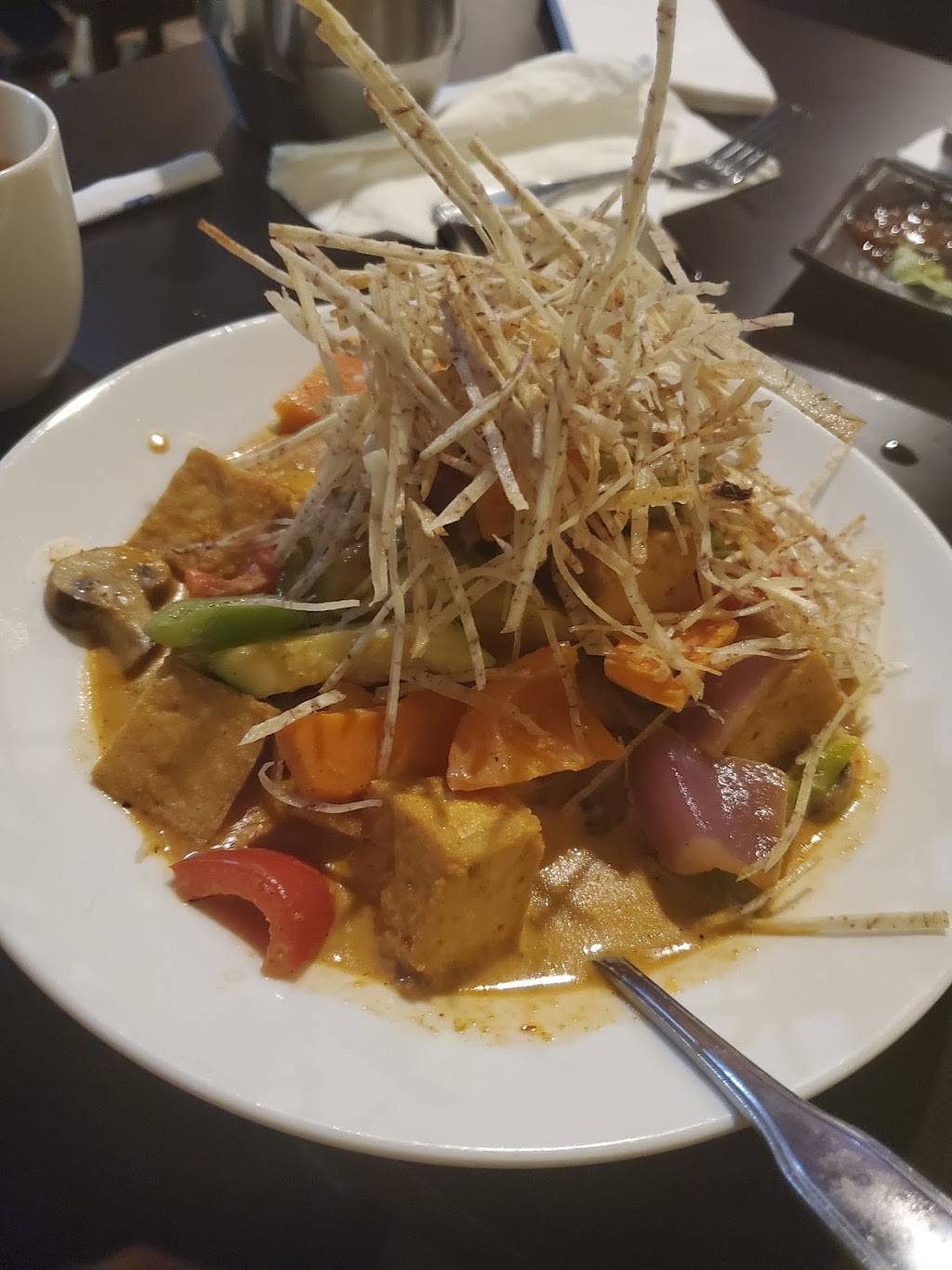 Ninja Sushi & Thai | restaurant | 2575 SW 42nd St #109, Ocala, FL 34471, USA | 3522911139 OR +1 352-291-1139