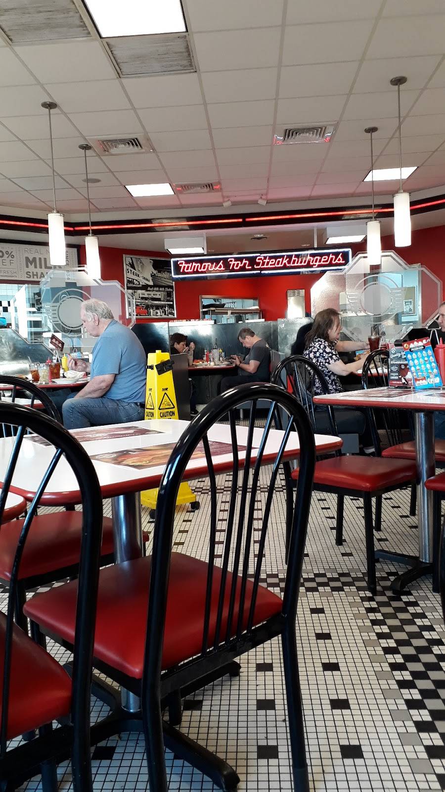 Steak n Shake | restaurant | 606 N Bluff Rd, Collinsville, IL 62234, USA | 6186230004 OR +1 618-623-0004