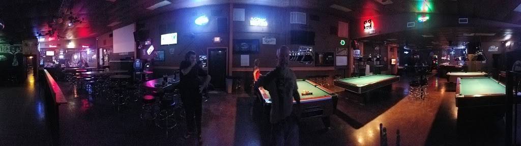 Diamond D Billiards & Sports | restaurant | 3605 Contrary Creek Rd, Granbury, TX 76048, USA | 8175732100 OR +1 817-573-2100