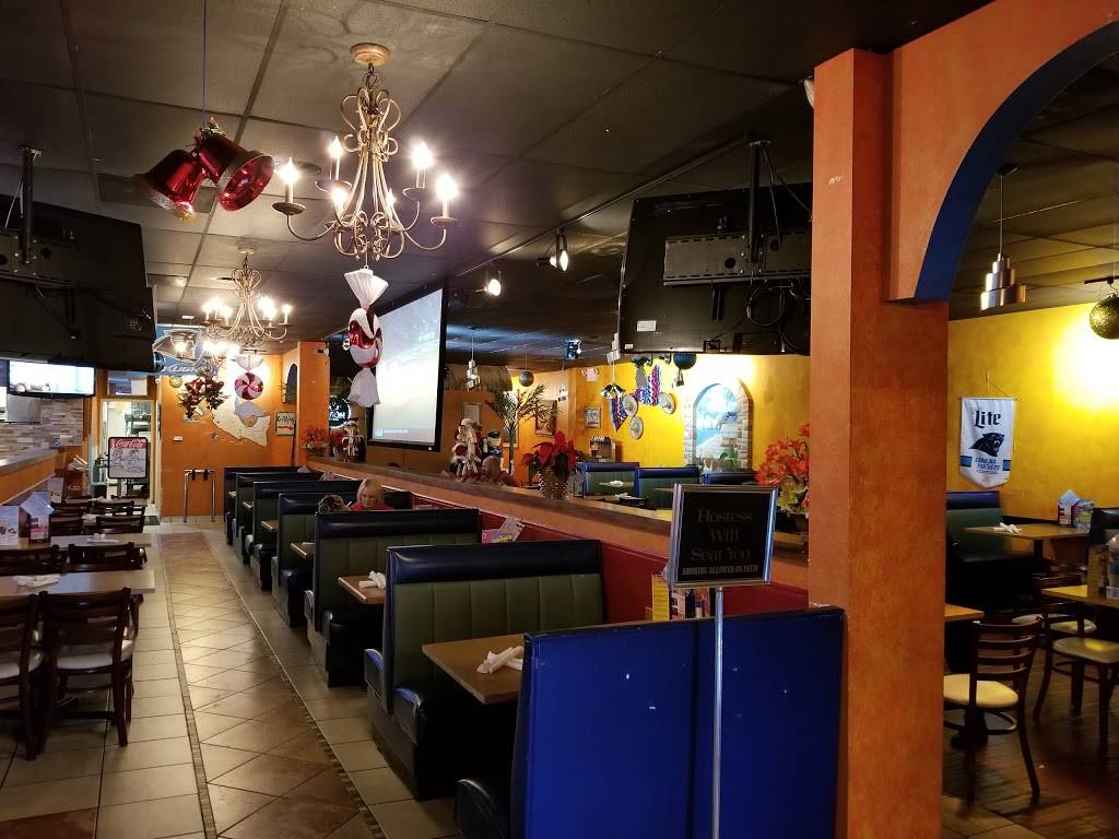 Cabos Mexican Cuisine & Cantina | restaurant | 6676 Carmel Rd, Charlotte, NC 28226, USA | 7047599886 OR +1 704-759-9886