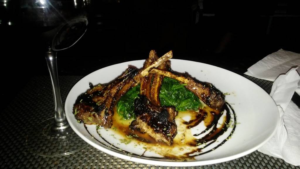 Truth Italian Restaurant | restaurant | 56 E Pershing Rd, Chicago, IL 60653, USA | 3127158796 OR +1 312-715-8796