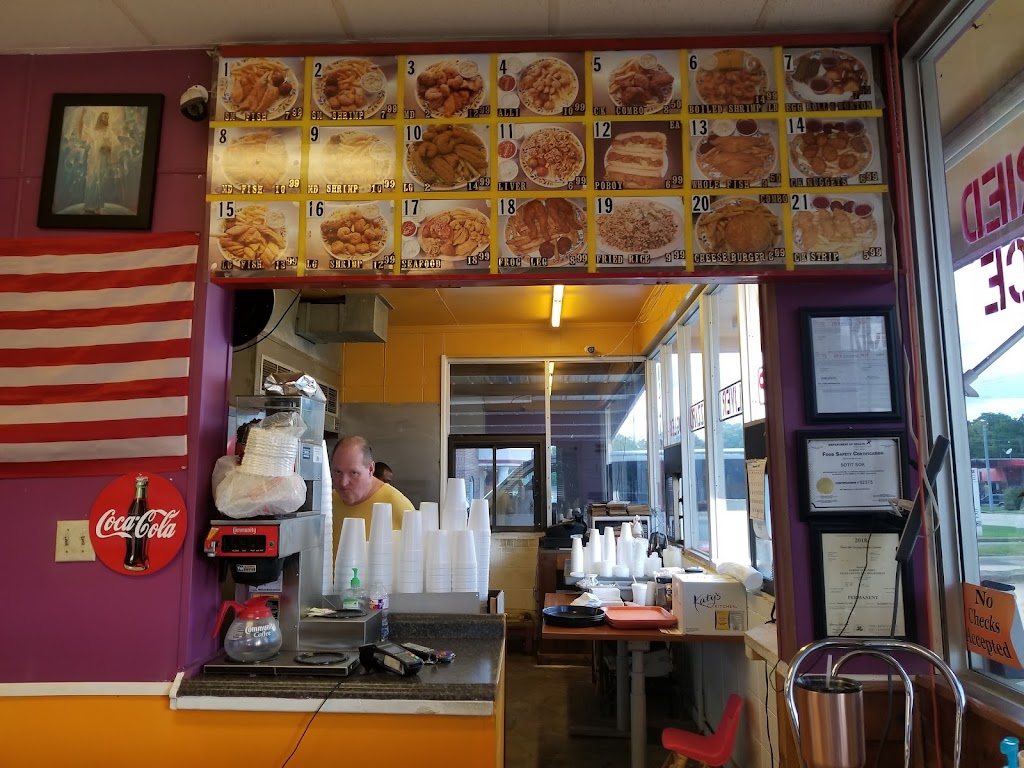 D & T Restaurant | restaurant | 2708 LA-28, Pineville, LA 71360, USA | 3185288884 OR +1 318-528-8884