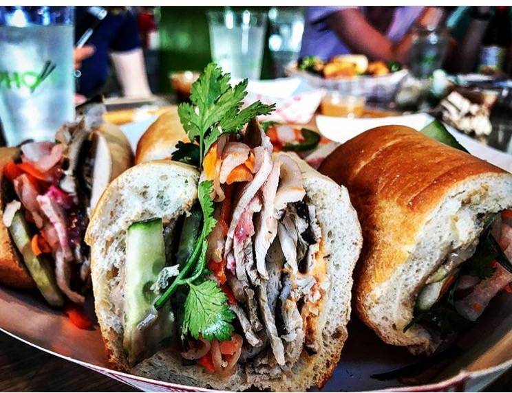 6-1-Pho | restaurant | 4386 N High St, Columbus, OH 43214, USA | 6147064903 OR +1 614-706-4903