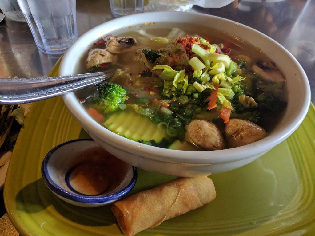 Yuphas Thai Kitchen | restaurant | Royal Palms Plaza, 1805 E Elliot Rd Suite 115, Tempe, AZ 85284, USA | 4808390576 OR +1 480-839-0576