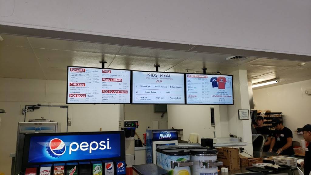 Blakes Lotaburger | restaurant | 2915 N Main St, Las Cruces, NM 88005, USA | 5755241743 OR +1 575-524-1743