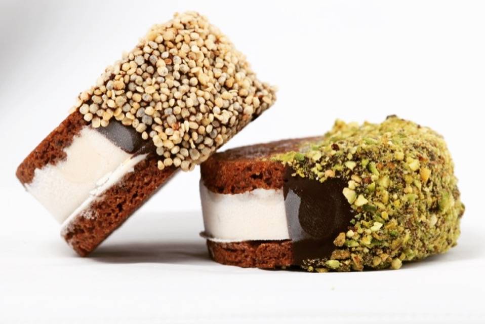 Milk Gone Nuts | restaurant | 18829 Biscayne Blvd, Aventura, FL 33180, USA | 7866542973 OR +1 786-654-2973