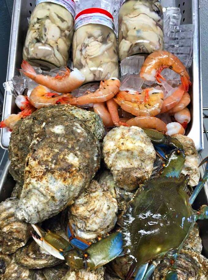 Pasadena Seafood | restaurant | 8111 Fort Smallwood Rd, Curtis Bay, MD 21226, USA | 4102555850 OR +1 410-255-5850