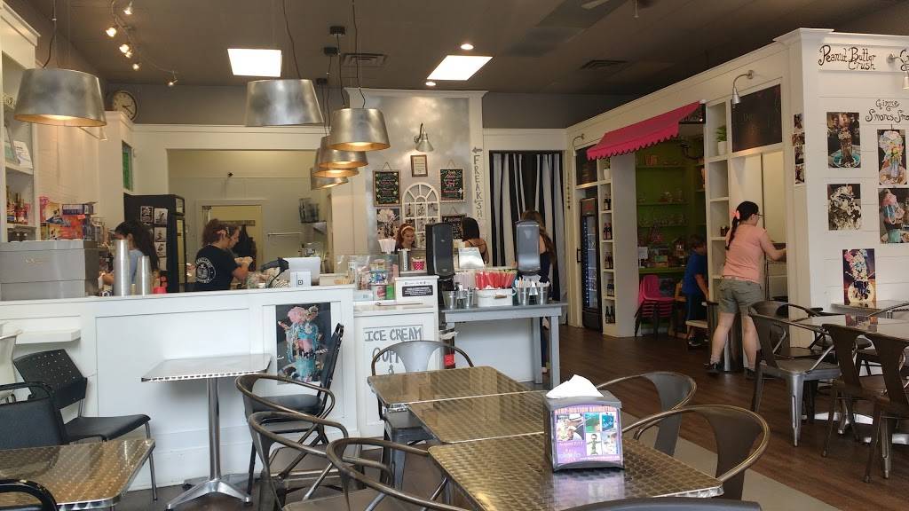 Cream & Sugar Cafe | cafe | 7 P T Barnum Square, Bethel, CT 06801, USA | 2038006623 OR +1 203-800-6623