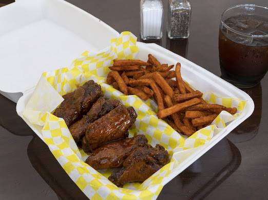 Ms Bs Seafood | restaurant | Forest Mart Shopping Center, 6095 Fairburn Rd, Douglasville, GA 30134, USA | 7707028115 OR +1 770-702-8115