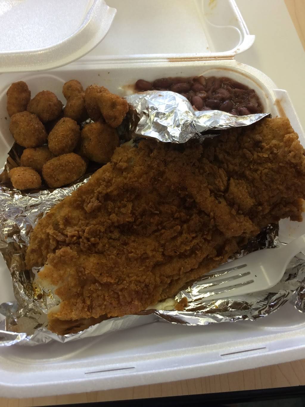 Faustinas Creole & Soulfood | restaurant | 16155 Wyoming Ave, Detroit, MI 48221, USA | 3133978010 OR +1 313-397-8010