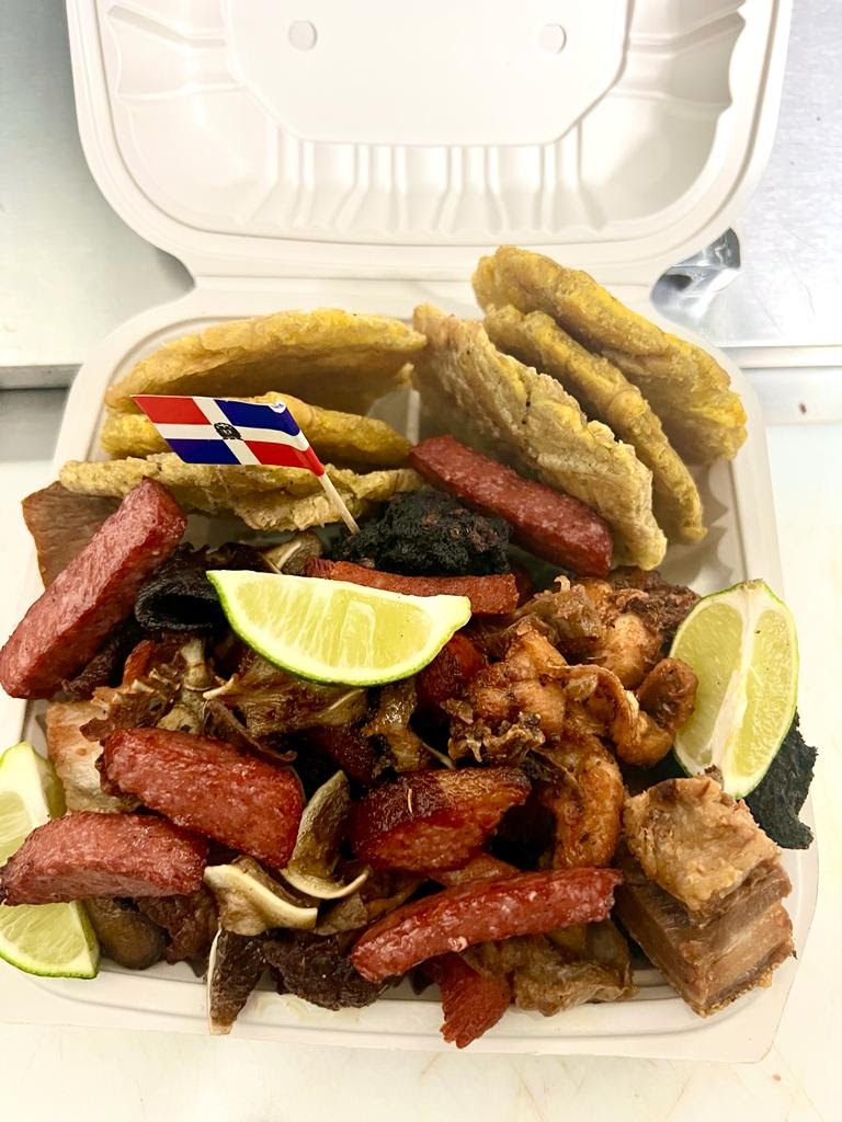 El Punto Exacto LLC | cafe | 121 Montauk Ave, New London, CT 06320, USA | 8605142224 OR +1 860-514-2224