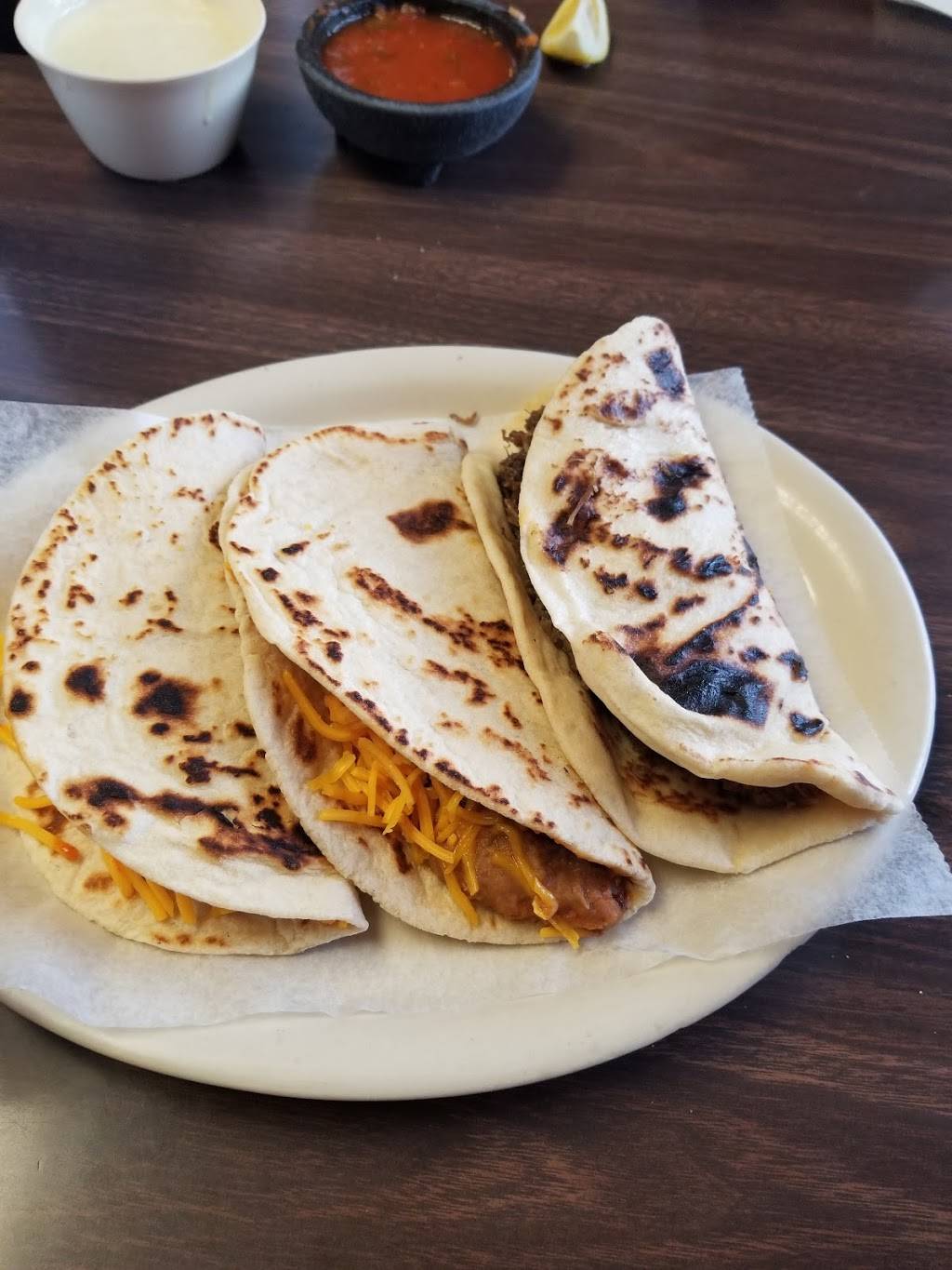 Taqueria San Juan | restaurant | 1012 US-90, Castroville, TX 78009, USA | 8309312355 OR +1 830-931-2355