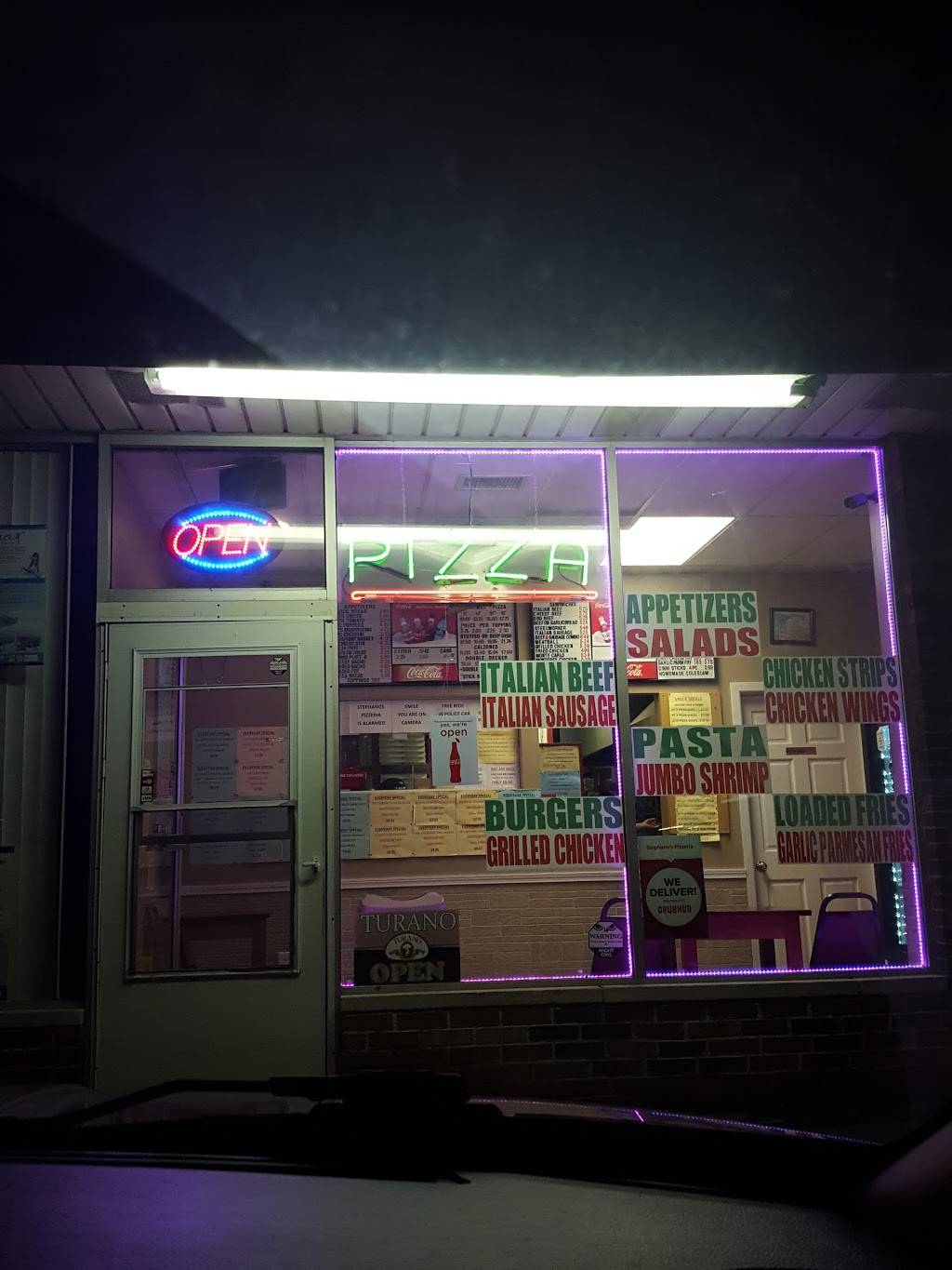 Stephanos Pizzeria | restaurant | 3155 191st Pl, Lansing, IL 60438, USA | 7088956611 OR +1 708-895-6611