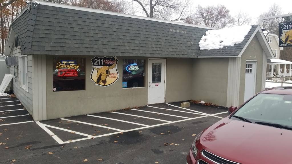 211 West Bar & Grille | restaurant | 420 Route 211 west, Middletown, NY 10940, USA | 8457753866 OR +1 845-775-3866