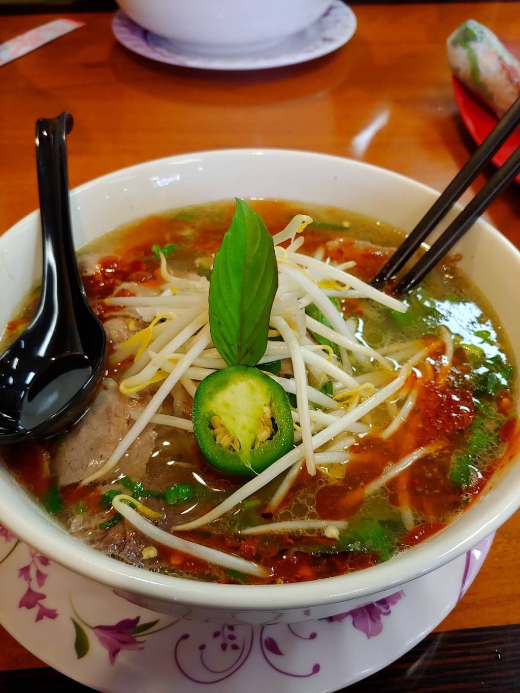 Pho King Noodles & Grill | restaurant | 1359 E 4th St, Ontario, CA 91764, USA | 9096877117 OR +1 909-687-7117