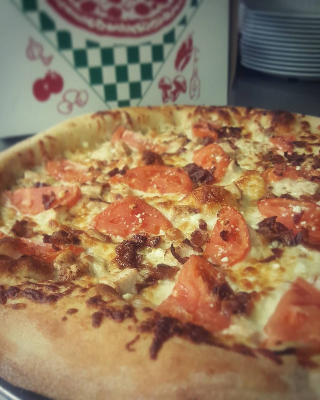 East End Pizza & Deli | restaurant | 113 East Ave, Rochester, NY 14604, USA | 5854344280 OR +1 585-434-4280