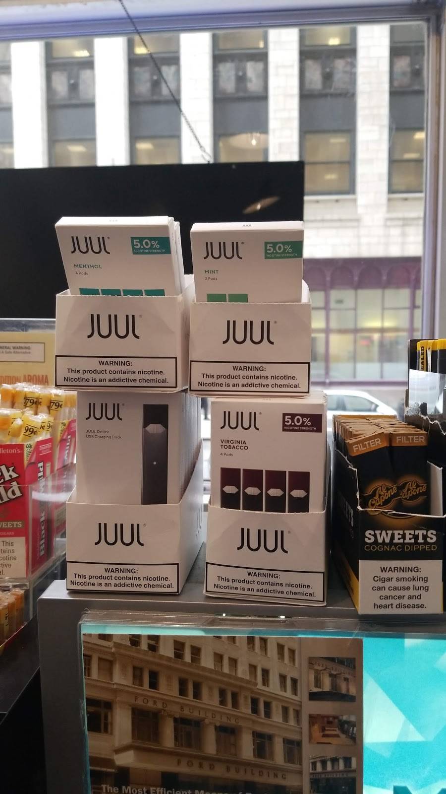 Downtown Snacks | meal takeaway | 615 Griswold St Suite 106, Detroit, MI 48226, USA | 3133500198 OR +1 313-350-0198