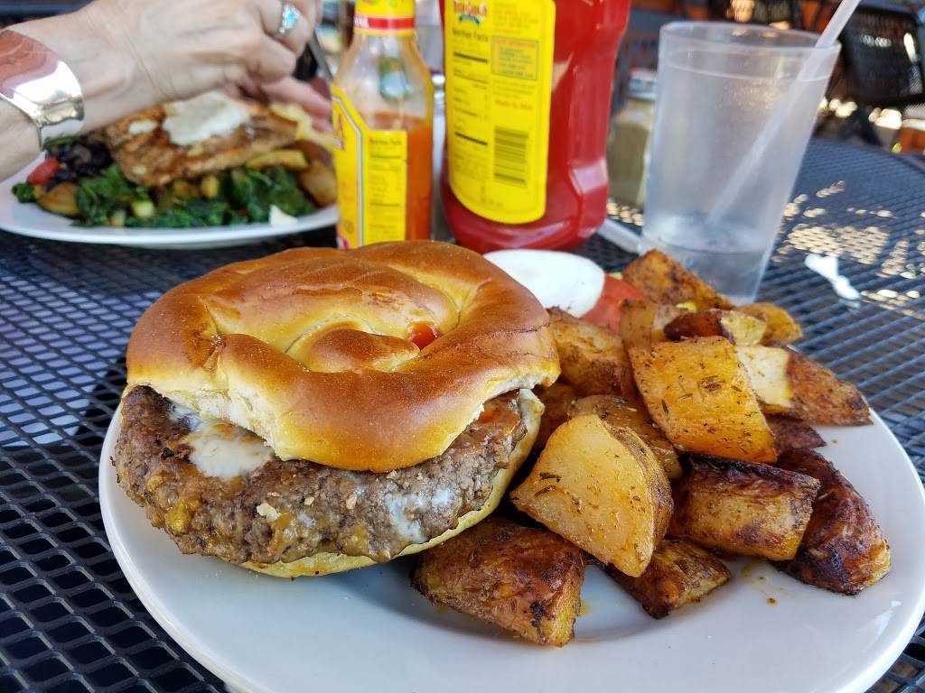 Runcible Spoon | cafe | 412 E 6th St, Bloomington, IN 47408, USA | 8123343997 OR +1 812-334-3997