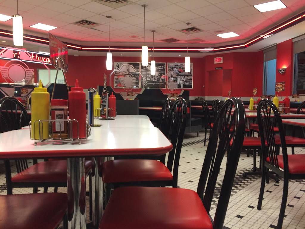 Steak n Shake | restaurant | 1211 N Keller Dr, Effingham, IL 62401, USA | 2172100386 OR +1 217-210-0386
