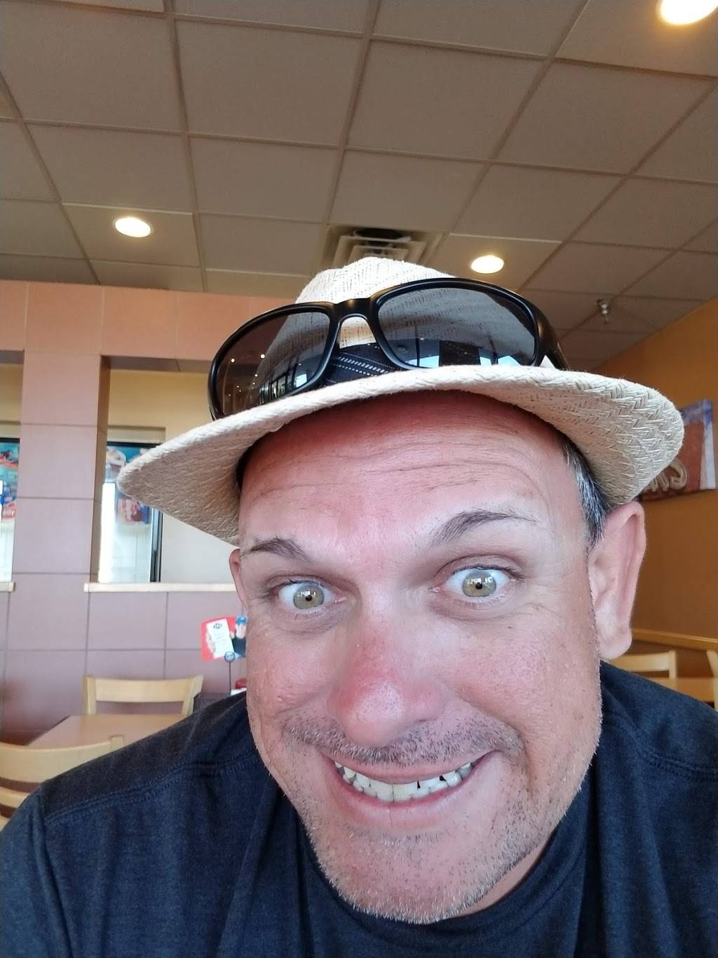 Dairy Queen Grill & Chill | restaurant | 4895 Golden Gate Pkwy, Naples, FL 34116, USA | 2394556700 OR +1 239-455-6700