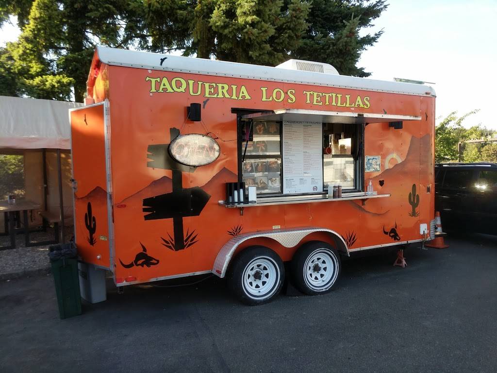 Taqueria Los Tetillas | restaurant | 15220 SE 37th St #1731, Bellevue, WA 98006, USA | 4252293876 OR +1 425-229-3876