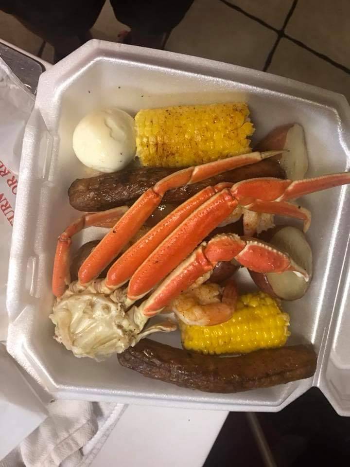 Krabby Daddys | restaurant | 120 Mississippi Ave, Crystal City, MO 63019, USA | 6366381173 OR +1 636-638-1173