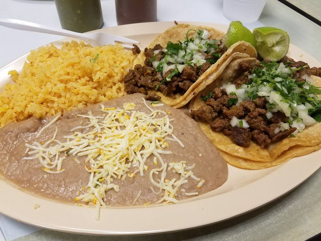 Taco & Burrito House | restaurant | 3939 N Broadway, Chicago, IL 60613, USA | 7738718988 OR +1 773-871-8988