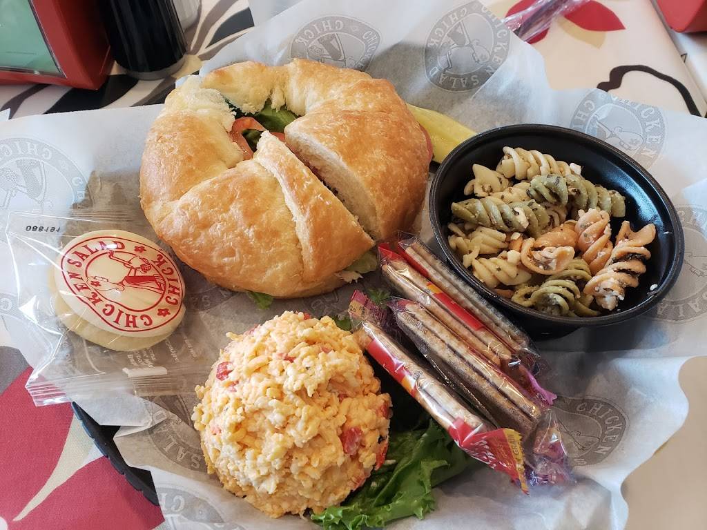 Chicken Salad Chick | restaurant | 1101 International Pkwy #1511, Lake Mary, FL 32746, USA | 4074497799 OR +1 407-449-7799