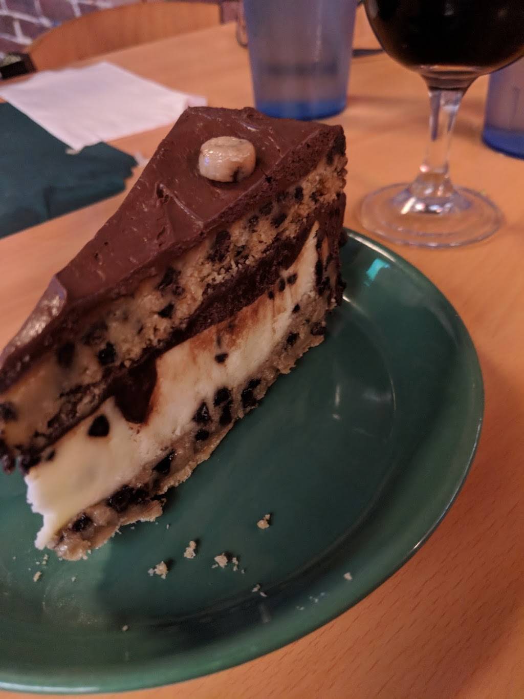 Rizzs | restaurant | 84 W Main St, Uniontown, PA 15401, USA | 7244251782 OR +1 724-425-1782